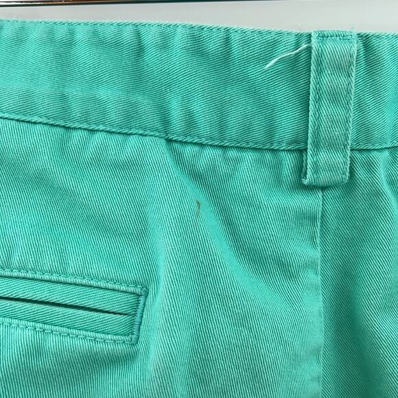 Vineyard Vines Men's Flat Front Shorts - Green/Navy - 36 - Picture 7 of 8